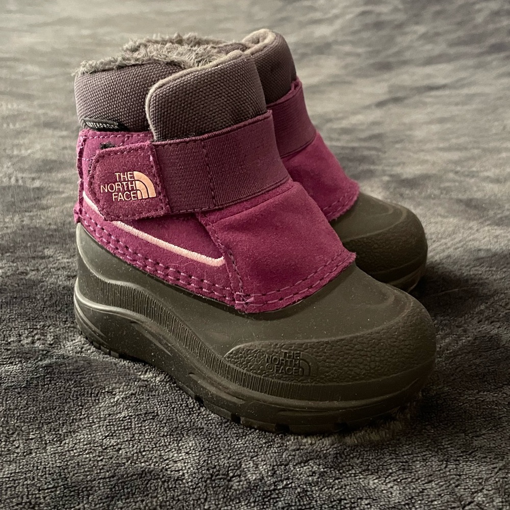 The North Face baby snow boots